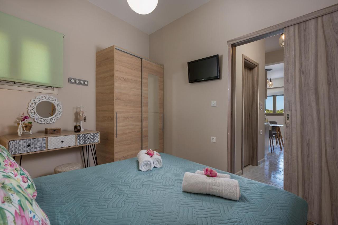 Floral Beach Apt With Lux Extras & Special Treats Kolymvári Eksteriør bilde