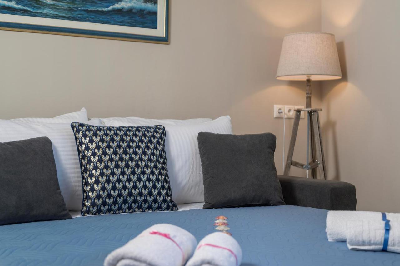 Floral Beach Apt With Lux Extras & Special Treats Kolymvári Eksteriør bilde